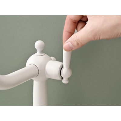 Смеситель Paulmark Retro Re213226-431, белый матовый Смеситель Paulmark Retro Re213226-431, белый матовый