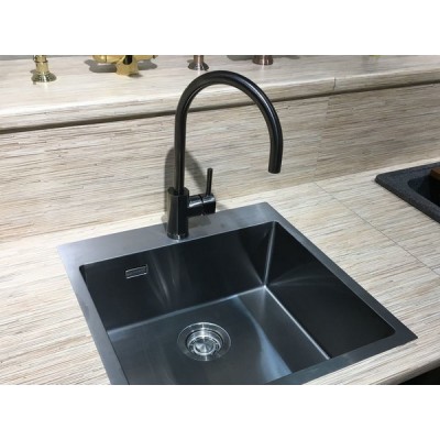 Смеситель Omoikiri Wakayama-GM латунь/вороненая сталь (4994290) Смеситель Omoikiri Wakayama-GM латунь/вороненая сталь (4994290)