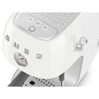 Кофемашина-эспрессо SMEG ECF03WHEU белый Кофемашина-эспрессо SMEG ECF03WHEU белый