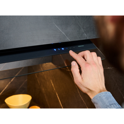 Вытяжка Falmec VIRGOLA NO-DROP TOUCH 90 BLACK Вытяжка Falmec VIRGOLA NO-DROP TOUCH 90 BLACK