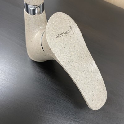 Смеситель КВАРЦ Crema песочный GE 05 Смеситель КВАРЦ Crema песочный GE 05