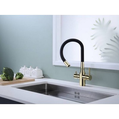 Смеситель Paulmark Salix Sa213419-G, золото, черный шланг Смеситель Paulmark Salix Sa213419-G, золото, черный шланг