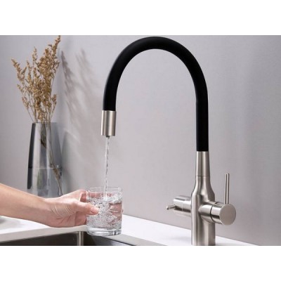 Смеситель Paulmark Salix Sa213419-NI, никель, черный шланг Смеситель Paulmark Salix Sa213419-NI, никель, черный шланг