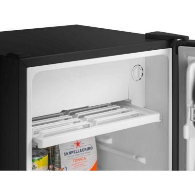 Холодильник MAUNFELD MFF83B Холодильник MAUNFELD MFF83B