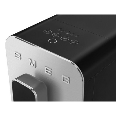 Кофемашина автоматическая SMEG BCC12BLMEU черный матовый Кофемашина автоматическая SMEG BCC12BLMEU черный матовый