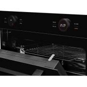 Компактный духовой шкаф с функцией СВЧ Kuppersberg KMW 612 Black