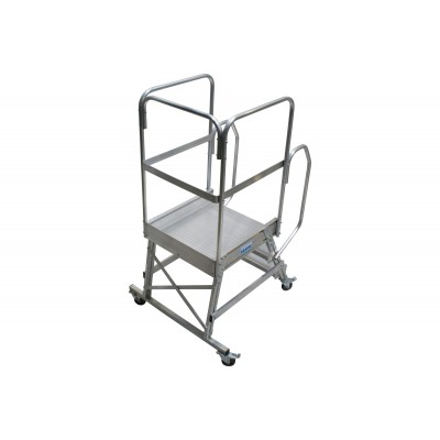 Лестница Krause с площадкой Krause 3 ступ. Лестница Krause с площадкой Krause 3 ступ.