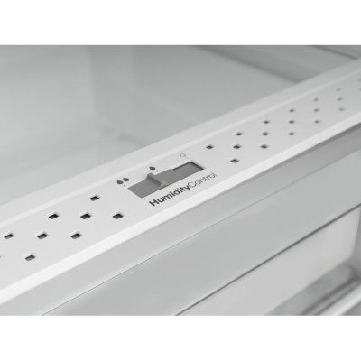 Холодильник SCHAUB LORENZ SL SE310WE Холодильник SCHAUB LORENZ SL SE310WE