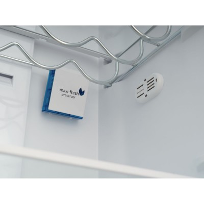 Холодильник SCHAUB LORENZ SL SE310WE Холодильник SCHAUB LORENZ SL SE310WE