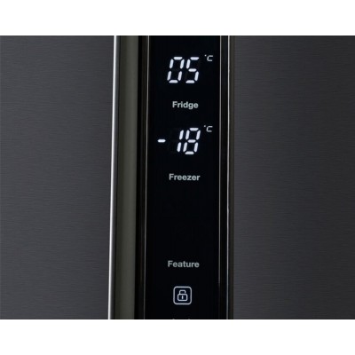 Холодильник Hyundai CS4505F 2-хкамерн. черный Холодильник Hyundai CS4505F 2-хкамерн. черный